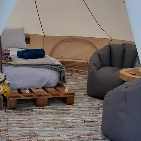 Luxury tent Fairy Hill At Rosemount Glamping Carlingford