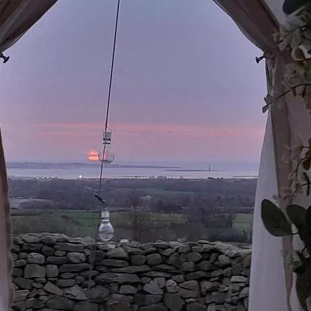 Fairy Hill At Rosemount Glamping ラグジュアリーテント *