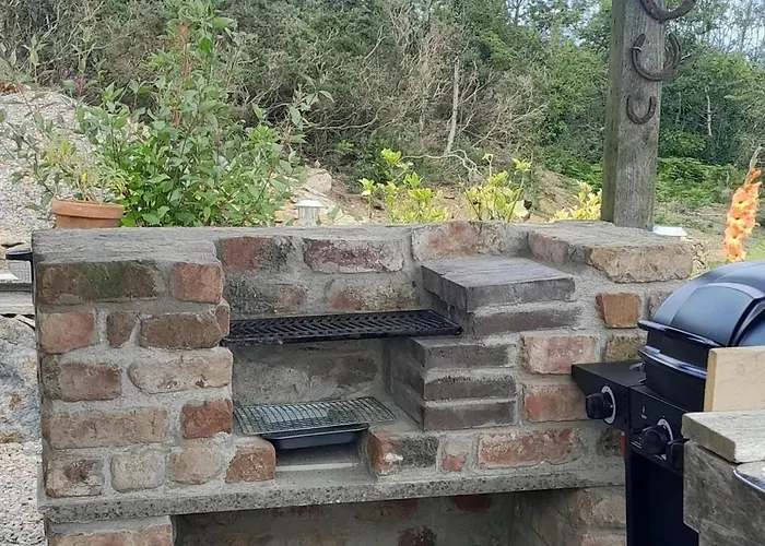 Fairy Hill At Rosemount Glamping