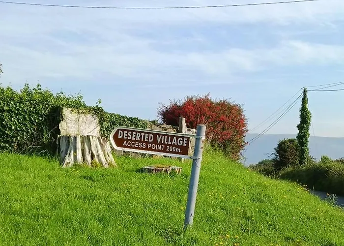 Fairy Hill At Rosemount Glamping * Carlingford